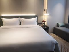-长沙钦天·悦酒店(万家丽广场高桥北地铁站店)