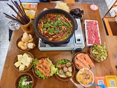 -黔有有贵州酸汤夺夺粉火锅(五味十字店)