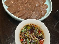 手工自制肠-銘悦阁烤鸭店