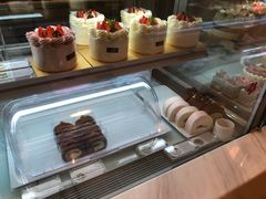 -花花卷卷·鲜食蛋糕(静安久光百货店)