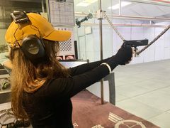 -都市枪神实弹射击俱乐部