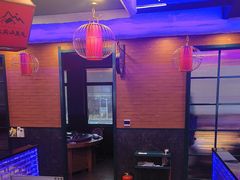 -山里屯铁锅炖·东北菜(康桥店)