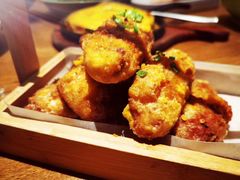 棒棒的蛋黄鸡翅-弄堂里·寻味杭州(湖滨银泰in77C区店)