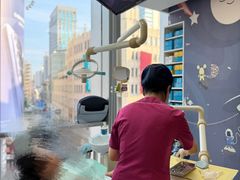 -瑞尔齿科(南京东路名人诊所)