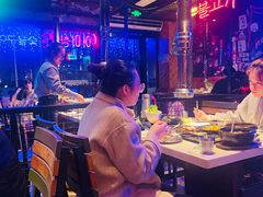 大堂-正宗齐齐哈尔烤肉·齐牛哥鲜切炭火烤肉(杭州总店)