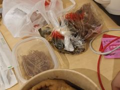 -绝味鸭脖(龙阳路生活广场店)