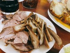 -宝瑞门钉肉饼店