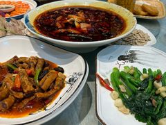 -伊和园清真餐饮