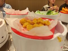-龍歌自助小火锅(市北CBD万达店)
