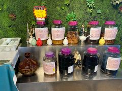 零售区-飞虎过桥米线(翠湖店)