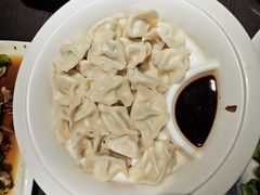-五谷丰登农家院·地道胶东菜·海鲜烧烤(威海店)