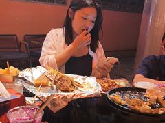-何师烧烤Pro ·江湖川菜·小龙虾·精酿(太古里旗舰店)