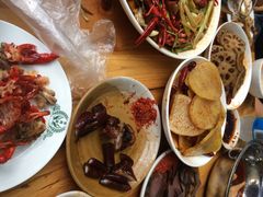 二孃鸡爪爪(东风店)-二孃鸡爪爪(东郊记忆店)