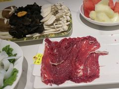 -犇鼎牛潮汕牛肉火锅(新辰里学清路店)