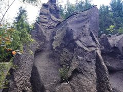 -峡谷浮石林景区