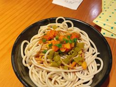 热干面-莲餐厅·湖北菜·藕汤是头牌(愚园路店)