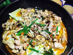 香辣味炭烧牛蛙泡锅-蘭奢雅集·江浙菜(青山江滩店)