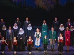 -交通银行前滩31演艺中心