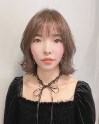 -苑苑发型设计