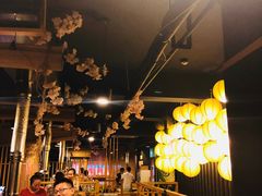 -炙忧烤肉屋(中国铁建广场店)