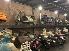 -席娜卡琳火车铁道夜市