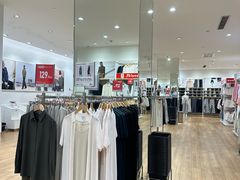 -优衣库(重庆万象城店)