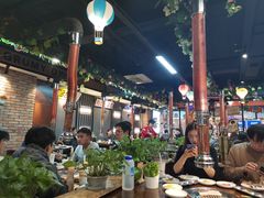 大堂-·缸桶屋·韩式牛肋条自助烤肉(西湖D11店)