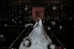 -伯瓷皇后婚纱艺术空间