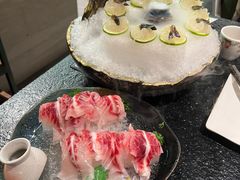 -得意咚瓜·顺德鱼生·冬瓜火锅(深圳首店)