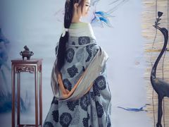 -九月鹰飞汉服摄影工作室