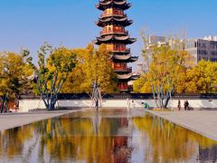 -龙华寺