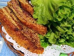 网红脆皮烧肉-石岐乳鸽村(南海第三分店)