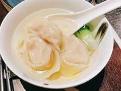 刀鱼馄饨-杭州西子湖四季酒店·金沙厅
