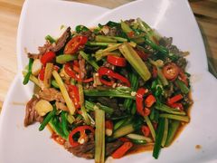 小炒黄牛肉-邻家小馆(银都店)