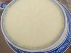招牌厚乳双皮奶-广信牛奶甜品世家(台东店)
