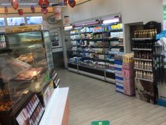 -全家便利店(漕溪北路七店)