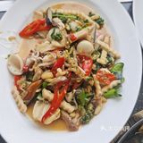 海边漫步美食探索