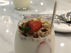 -丽莎沙拉轻食餐厅(国贸店)