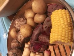 -梦都海鲜酒家(万达广场江桥店)