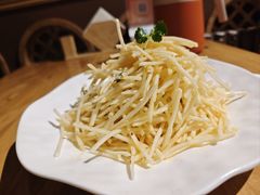 -禾田烤包子·新疆菜(人民电影院店)