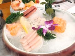 -青瓦餐厅·生鱼片·韩园烤肉(西塔店)