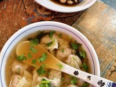 -老谢野馄饨(延安路店)