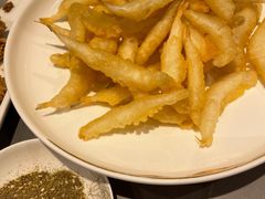 炸脆皮银鱼-燕春楼(海河华鼎店)