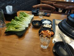 -肉甲韩国木炭烤肉(新壹街1店)