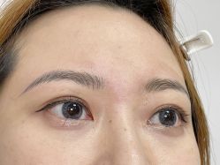 -一个差评成就的纹眉店