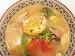 -蒙自源米线(虎门国际购物中心店)