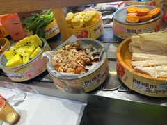 -龍歌自助小火锅(市南金茂湾店)