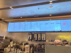 -喜茶(杭州滨江宝龙店)