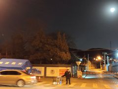 -鬼笑石后山停车场