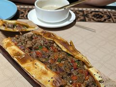 特色牛肉披萨-梅夫娜土耳其餐厅.清真HALAL